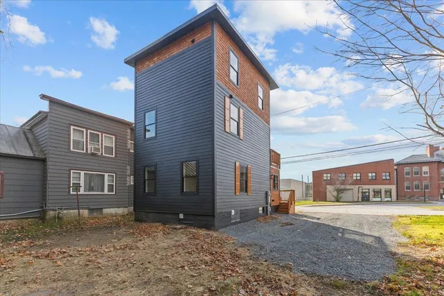 $2,000 | 109 School Street, Enosburg Falls, VT 05450