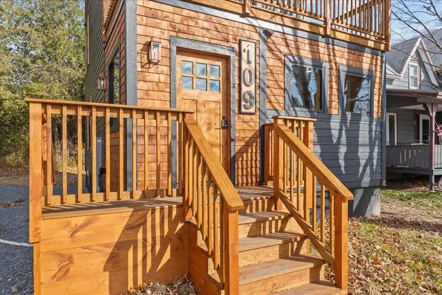 $2,000 | 109 School Street, Enosburg Falls, VT 05450
