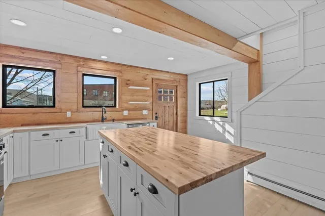 $2,000 | 109 School Street, Enosburg Falls, VT 05450