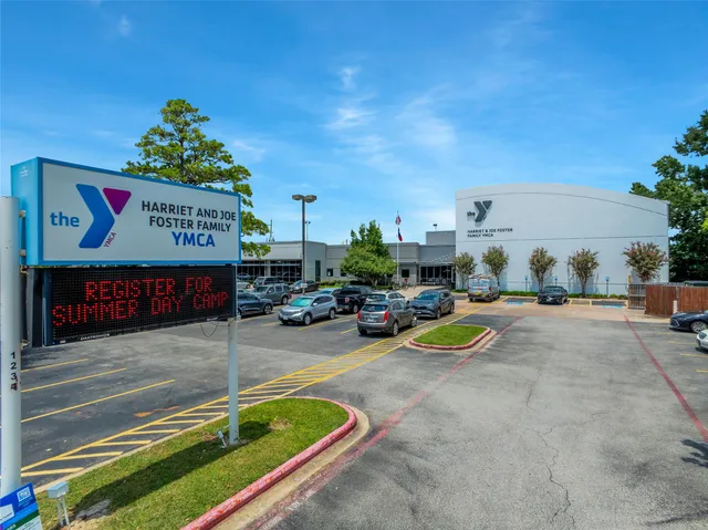 $515,000 | 115 East Thornton Road, Houston, TX 77022