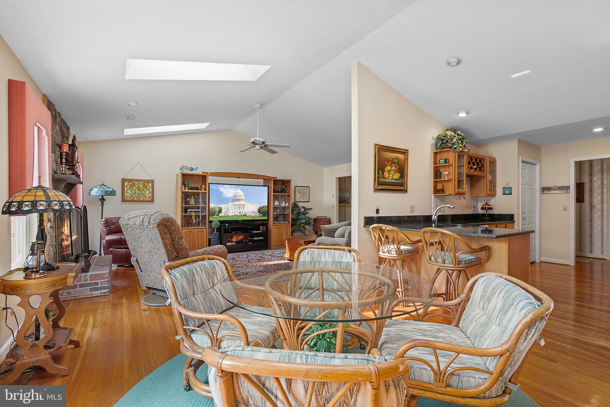103 Eagle Court Locust Grove, VA 22508 - Photo 20 of 41 Nook off Kitchen