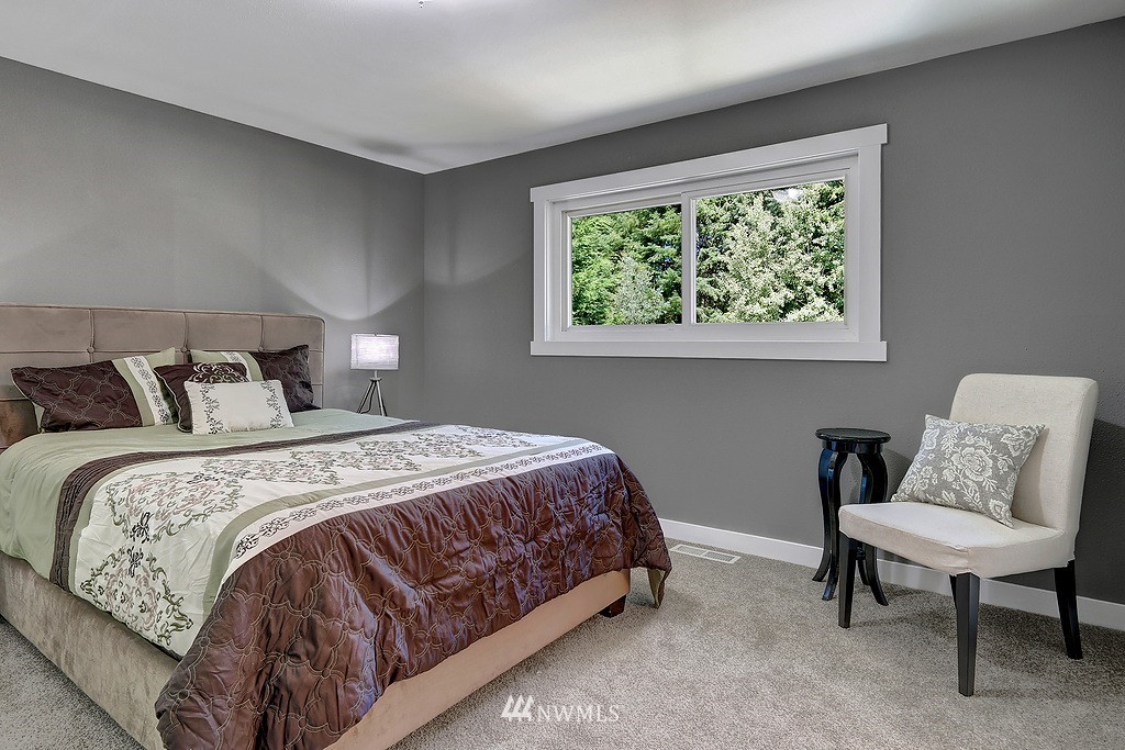 2311 165th Place Southeast Bothell, WA 98012 - Photo 11 of 25 Gallery Image 11