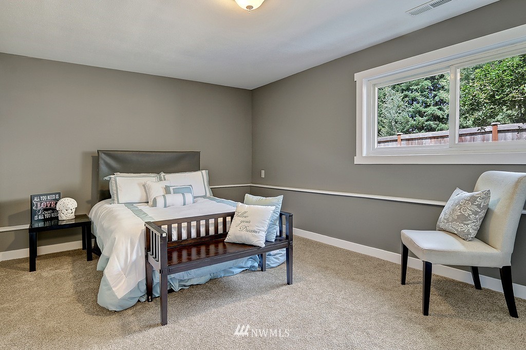 2311 165th Place Southeast Bothell, WA 98012 - Photo 21 of 25 Gallery Image 21