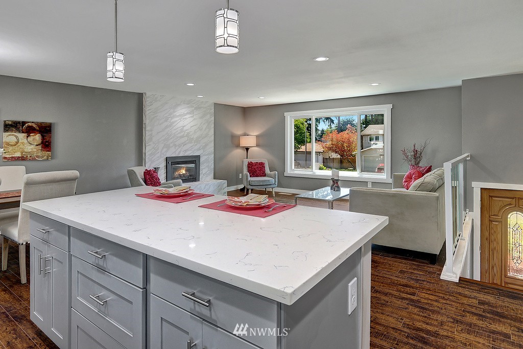 2311 165th Place Southeast Bothell, WA 98012 - Photo 5 of 25 Gallery Image 5