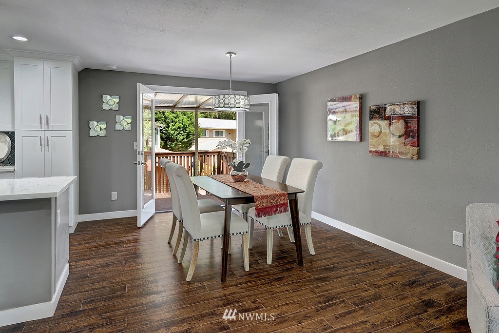2311 165th Place Southeast Bothell, WA 98012 - Photo 7 of 25 Gallery Image 7