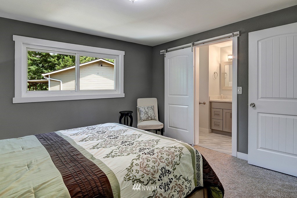 2311 165th Place Southeast Bothell, WA 98012 - Photo 10 of 25 Gallery Image 10