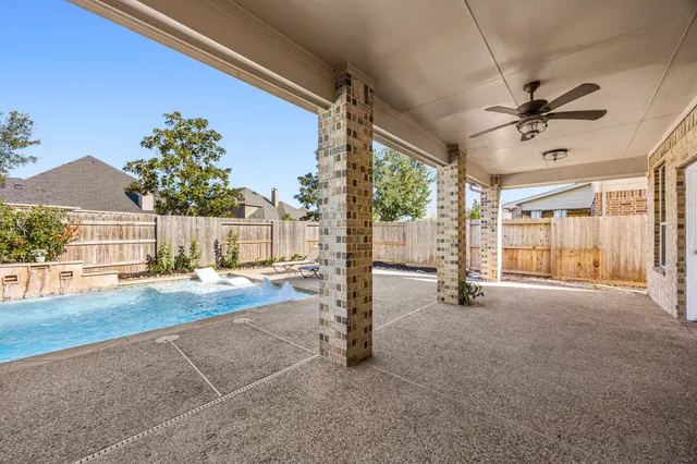 $620,000 | 8169 Tranquil Lake Way, Conroe, TX 77385