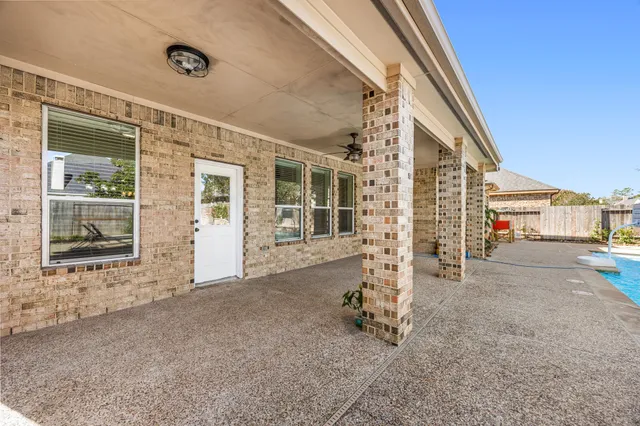 $620,000 | 8169 Tranquil Lake Way, Conroe, TX 77385