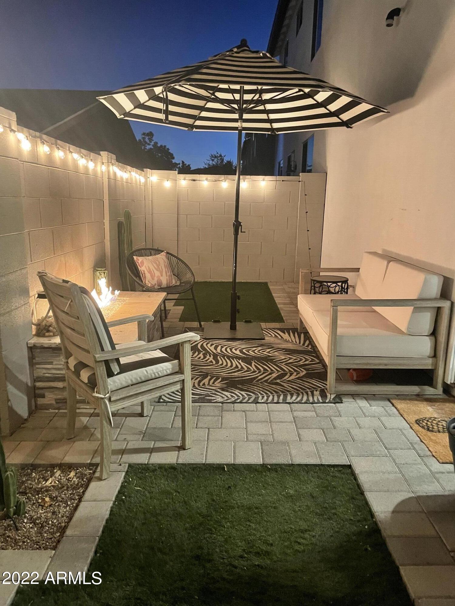 3030 North 38th Street, Unit 120 Phoenix, AZ 85018 - Photo 3 of 19 F8AEAF00-5FB8-49E5-87C2-EEDB76C603AC