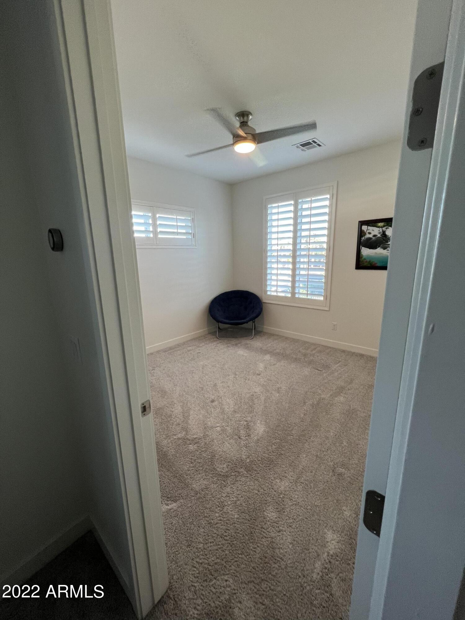 3030 North 38th Street, Unit 120 Phoenix, AZ 85018 - Photo 5 of 19 F48BEB25-5C34-42F7-A4A5-C82CEEDA0342