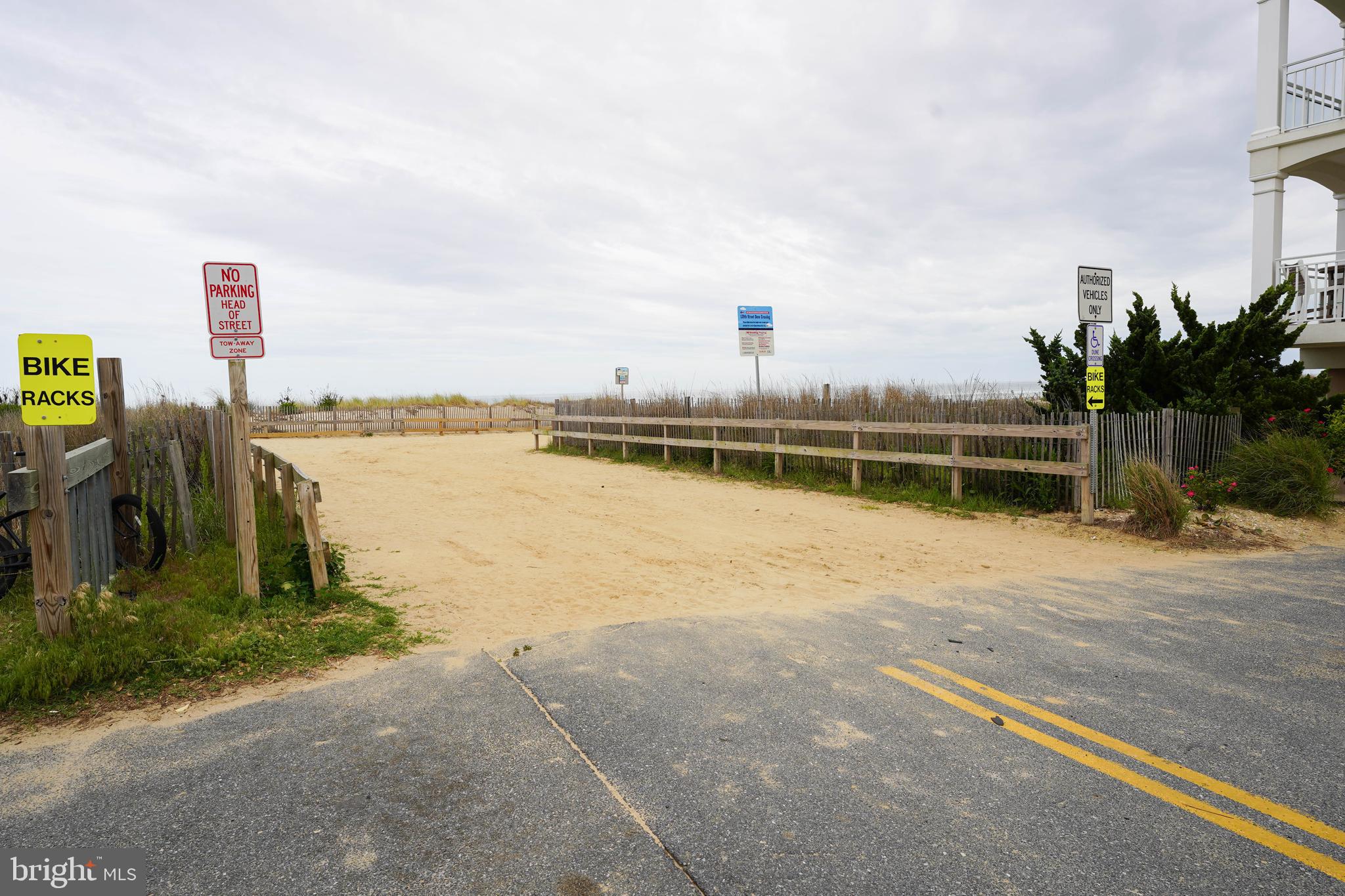 17 139th Street, Unit 101 Ocean City, MD 21842 - Photo 3 of 28 a view of a building with lake view