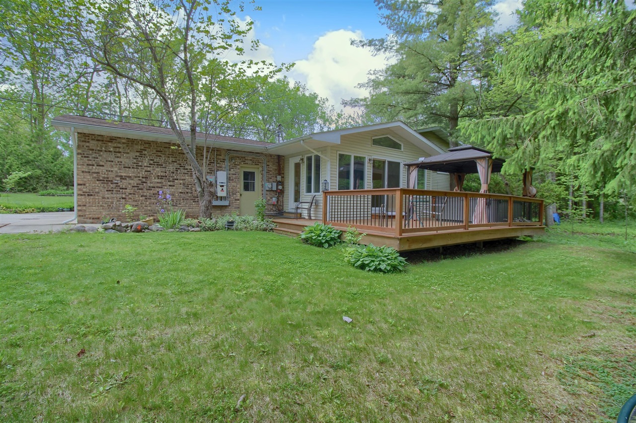 39 Judd Road Milan, MI 48160 - Photo 1 of 29