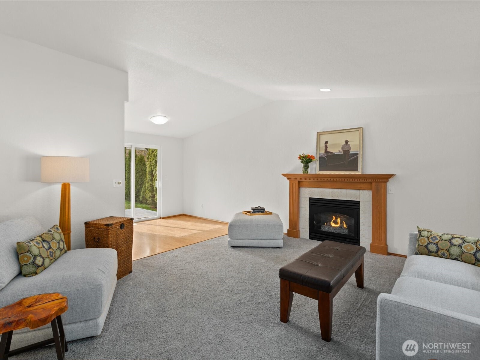6809 Morgan Road Everett, WA 98203 - Photo 4 of 31