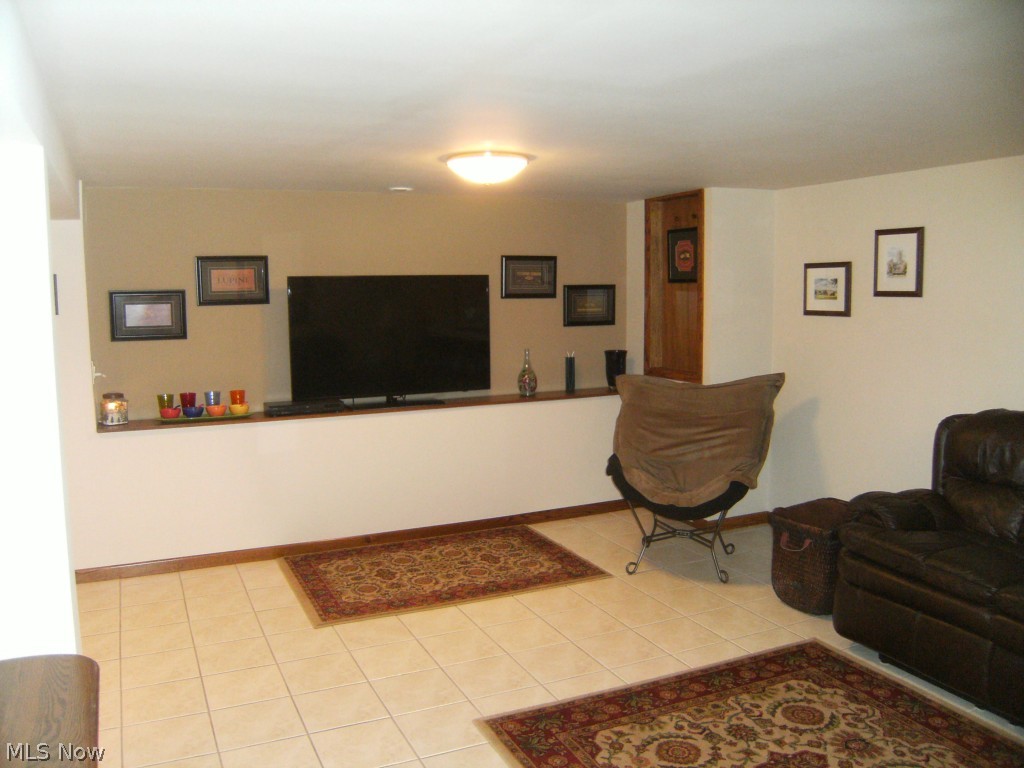 64189 Morrison Road Cambridge, OH 43725 - Photo 13 of 25
