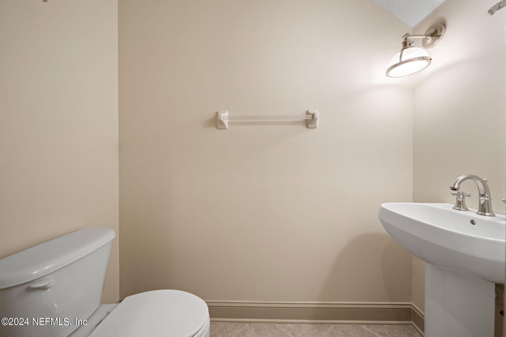 650 South Loop Parkway St. Augustine, FL 32095 - Photo 13 of 42 Downstairs Bathroom