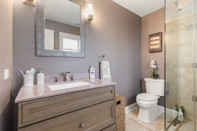 $749,900 | 950 West Hillside Street, Palatine, IL 60067