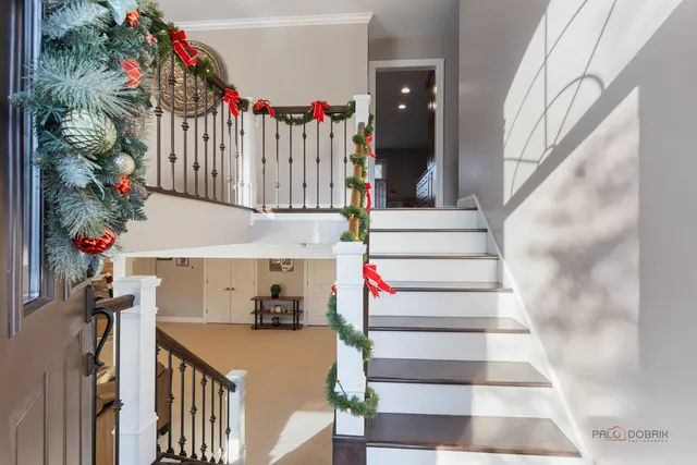 $749,900 | 950 West Hillside Street, Palatine, IL 60067