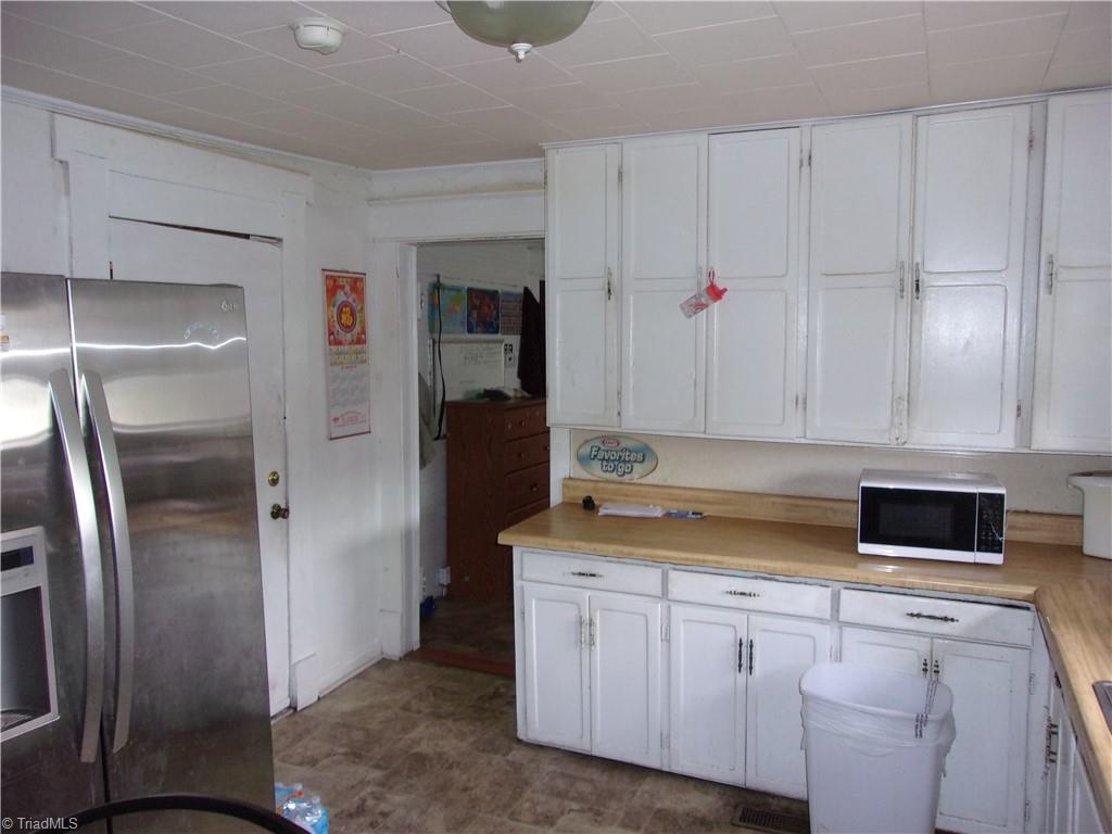 1205 East Fairfield Road High Point, NC 27263 - Photo 18 of 27 Gallery Image 18