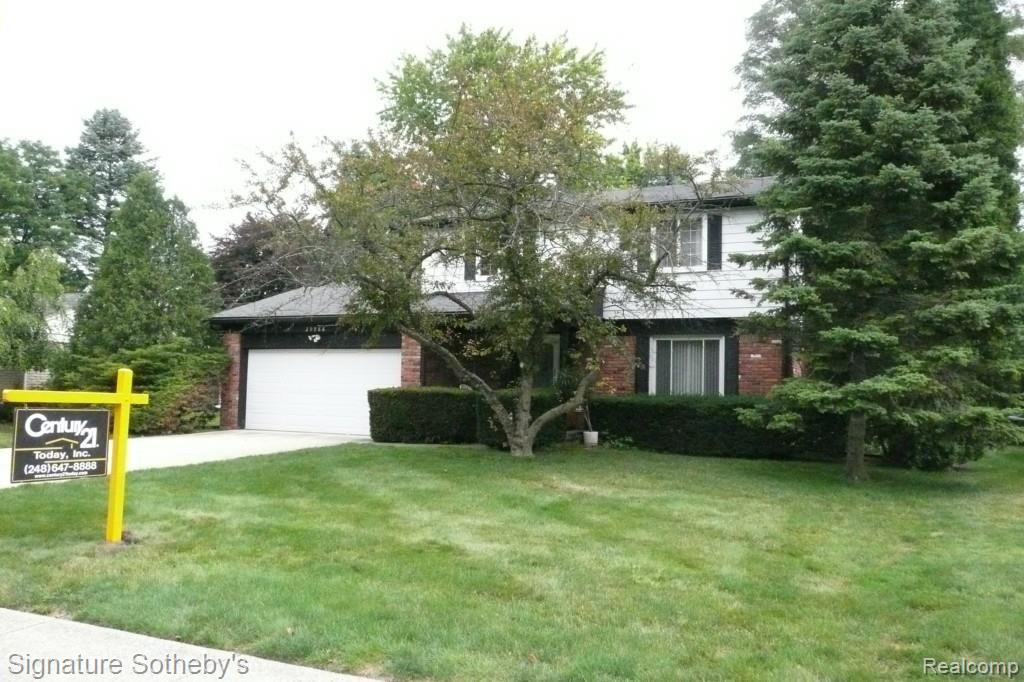 29988 Rambling Road Southfield, MI 48076 - Photo 3 of 29 Rambling Rd