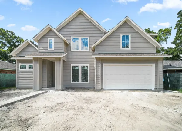 $1,025,000 | 5109 Lido Lane, Houston, TX 77092