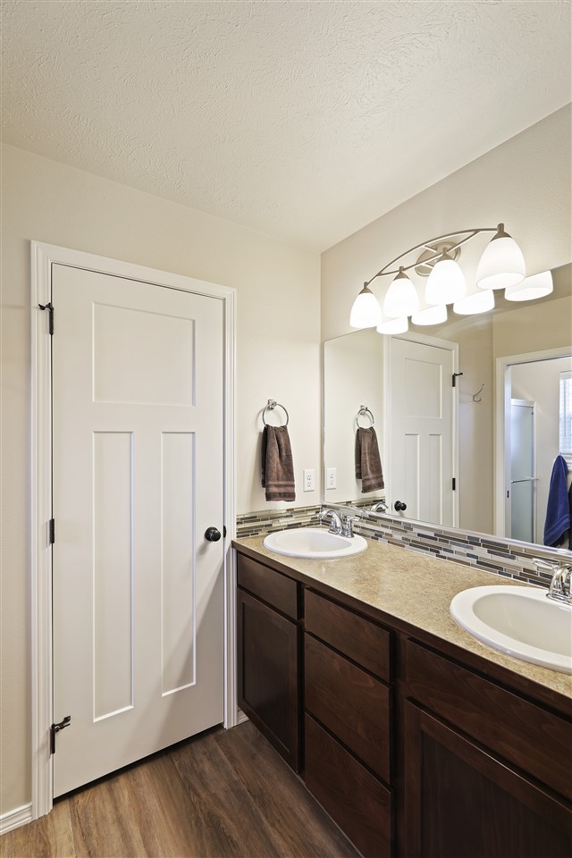 18420 Selkirk Estates Road Greenacres, WA 99016 - Photo 9 of 20 Gallery Image 9