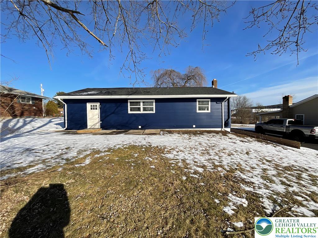 75 Center Road Lehighton, PA 18235 - Photo 5 of 7