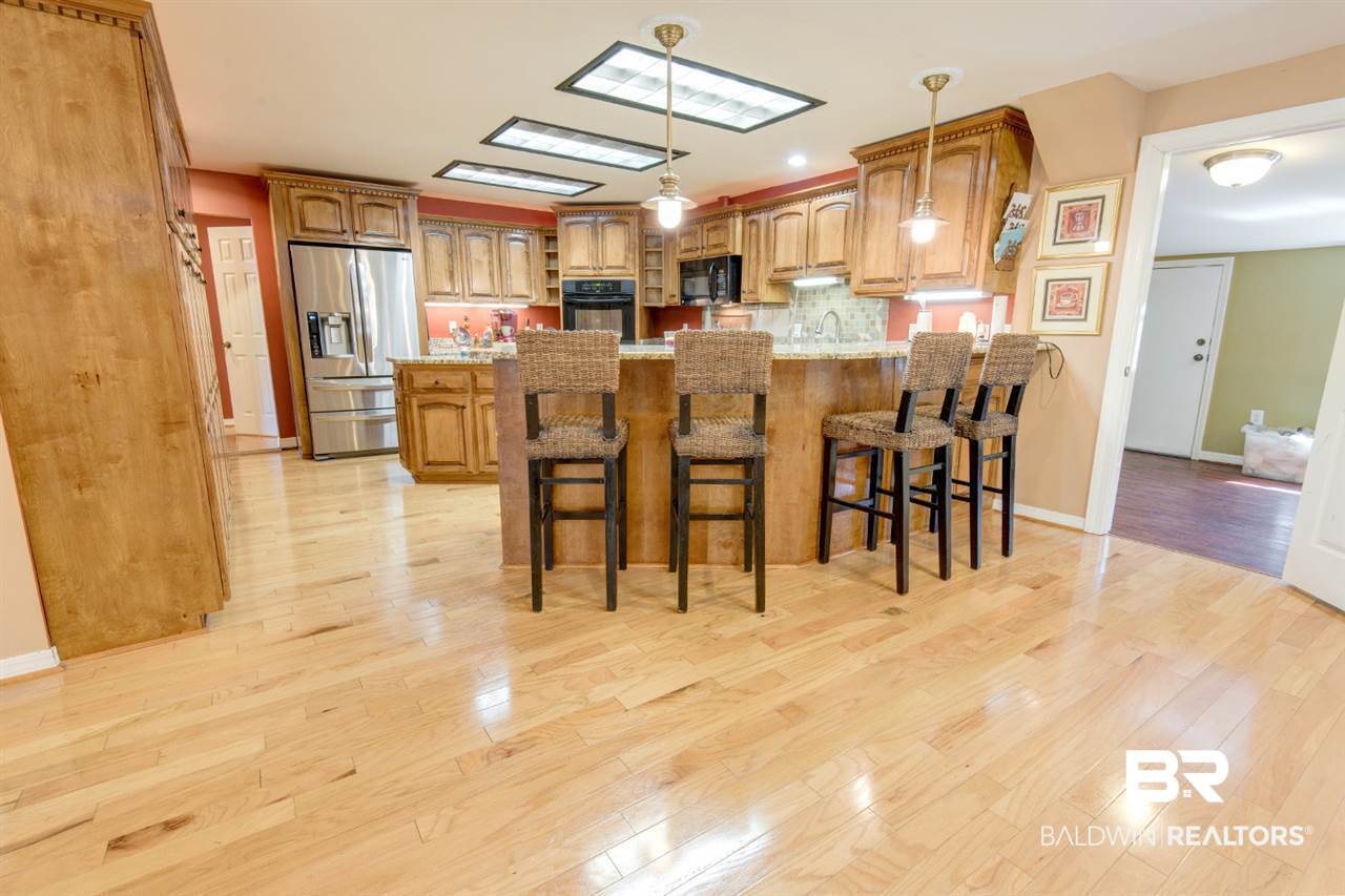 11540 Whitehouse Fork Road Bay Minette, AL 36507 - Photo 8 of 23 Breakfast Bar