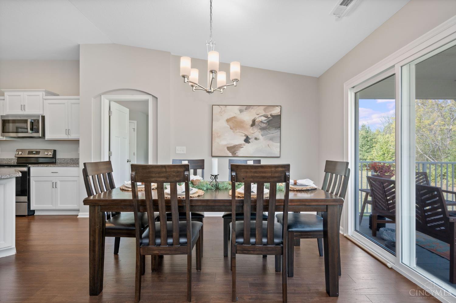 108 Old Pond Road Springboro, OH 45066 - Photo 10 of 42 Gallery Image 10