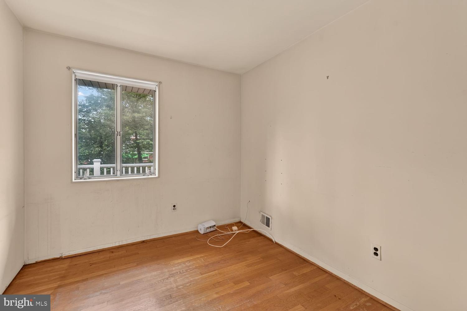 7532 Murillo Street Springfield, VA 22151 - Photo 9 of 15