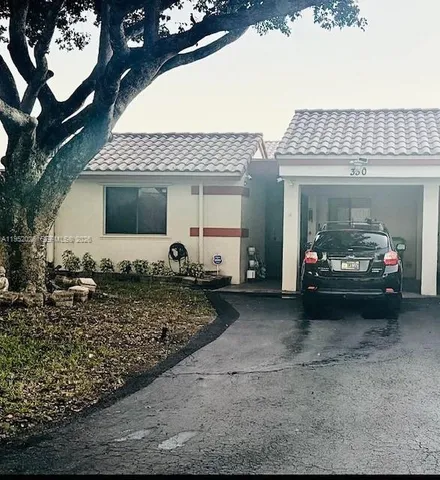 $3,500 | 330 Lakeside Court, Unit 206, Sunrise, FL 33326