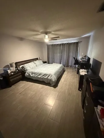 $3,500 | 330 Lakeside Court, Unit 206, Sunrise, FL 33326