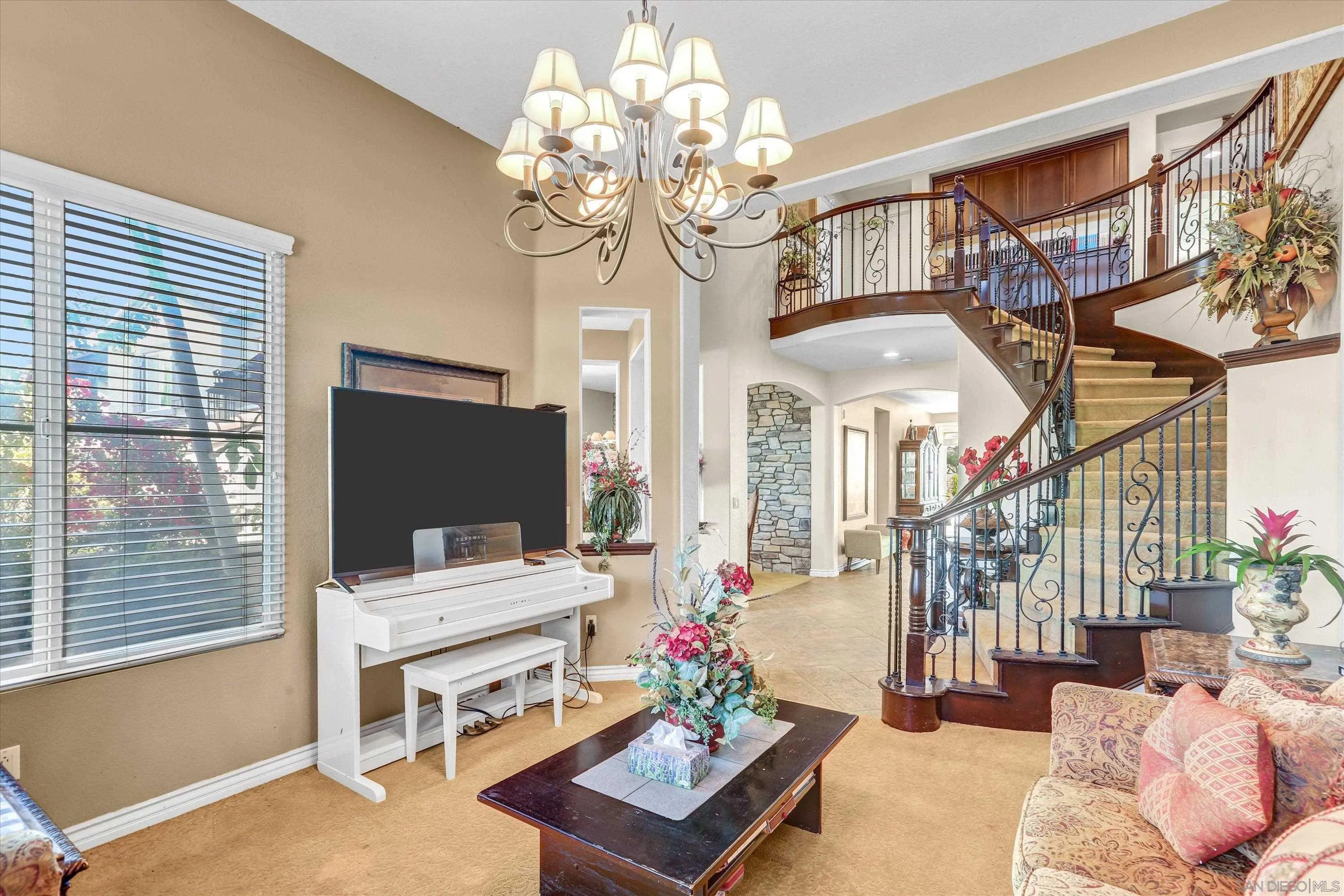 863 Sunset Ridge Place Chula Vista, CA 91914 - Photo 7 of 47 Gallery Image 7