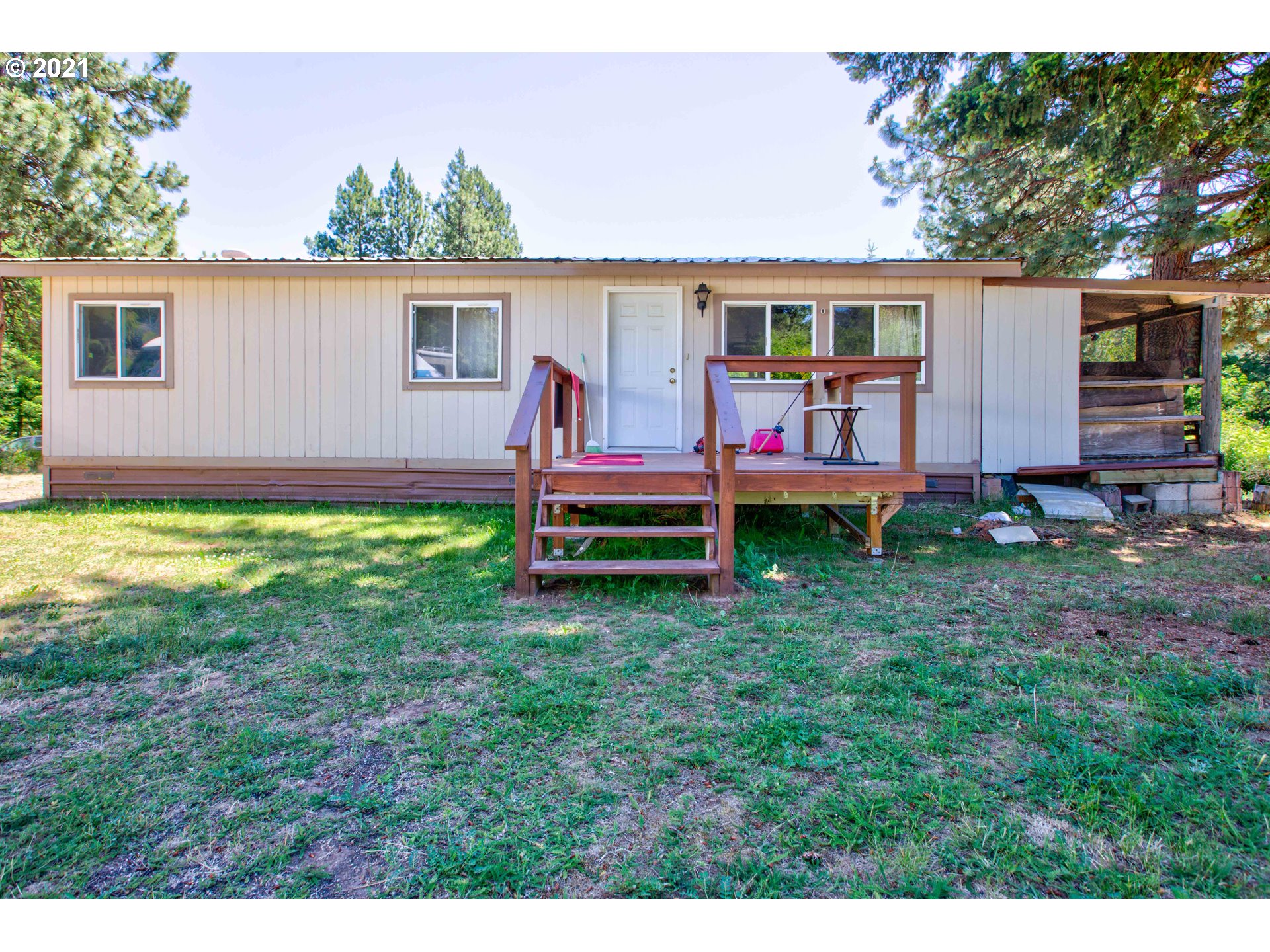 478 Sleepy Hollow Road Appleton, WA 98602 - Photo 1 of 14 Gallery Image 1