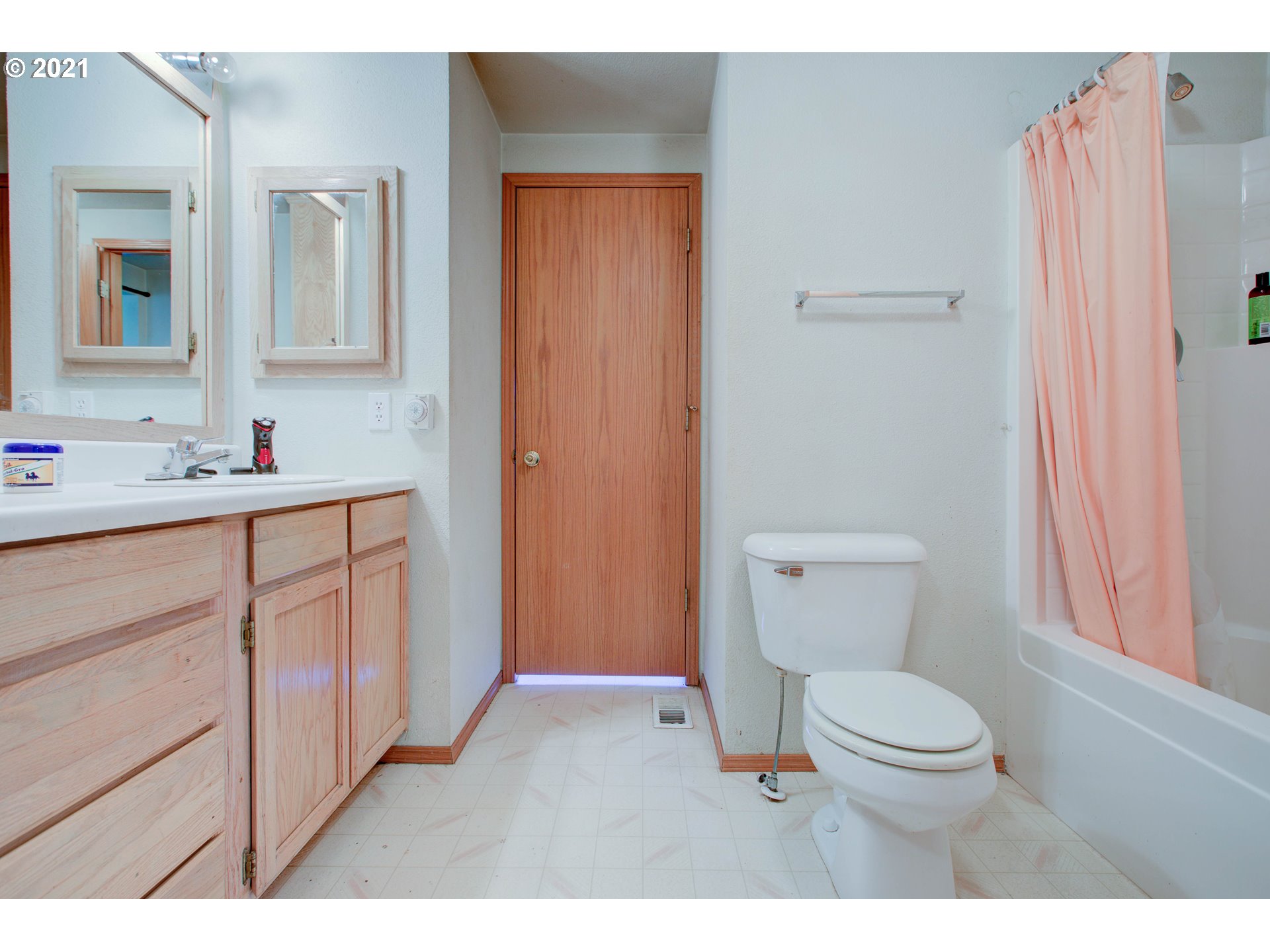 478 Sleepy Hollow Road Appleton, WA 98602 - Photo 8 of 14 Gallery Image 8
