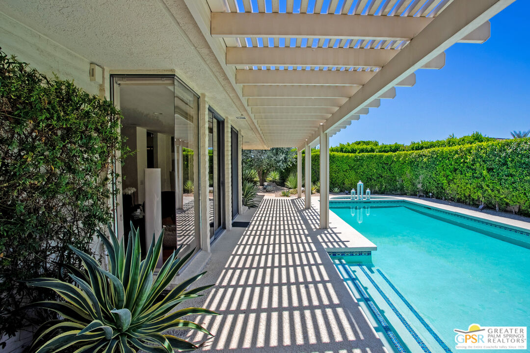 5 Exeter Court Rancho Mirage, CA 92270 - Photo 6 of 70 Gallery Image 6