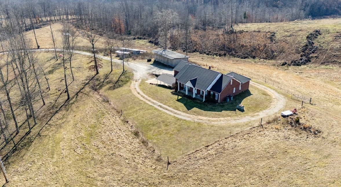 22 Ray Road Lawrenceburg, TN 38464 - Photo 1 of 72