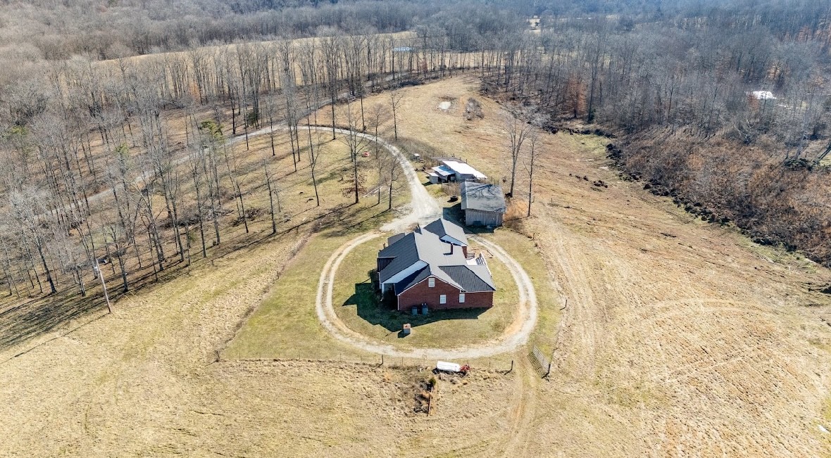 22 Ray Road Lawrenceburg, TN 38464 - Photo 4 of 72