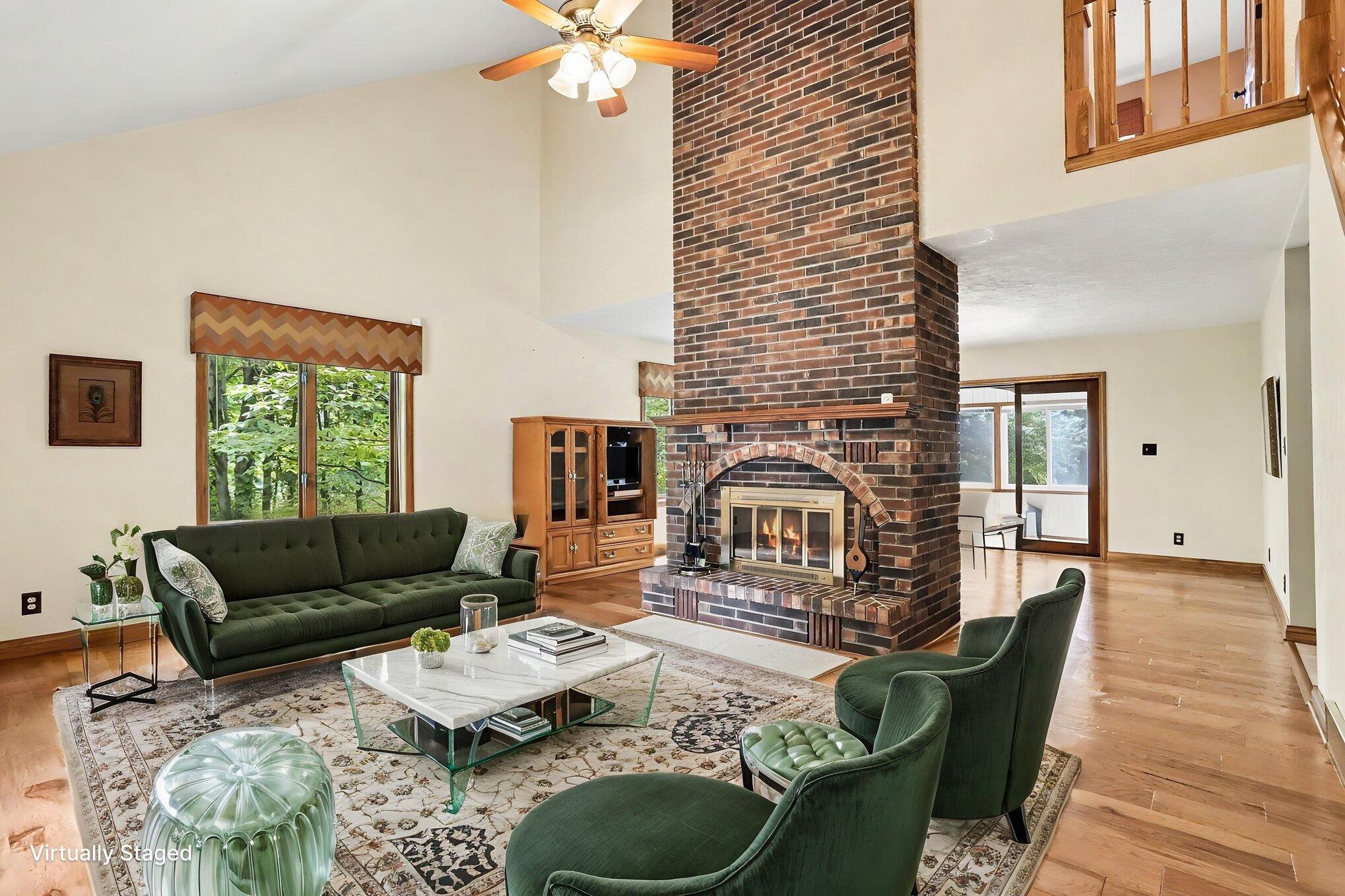 61214 Highway 131 Three Rivers, MI 49093 - Photo 5 of 33 _mg_4244-l_-_living_room_-_modern_-_2