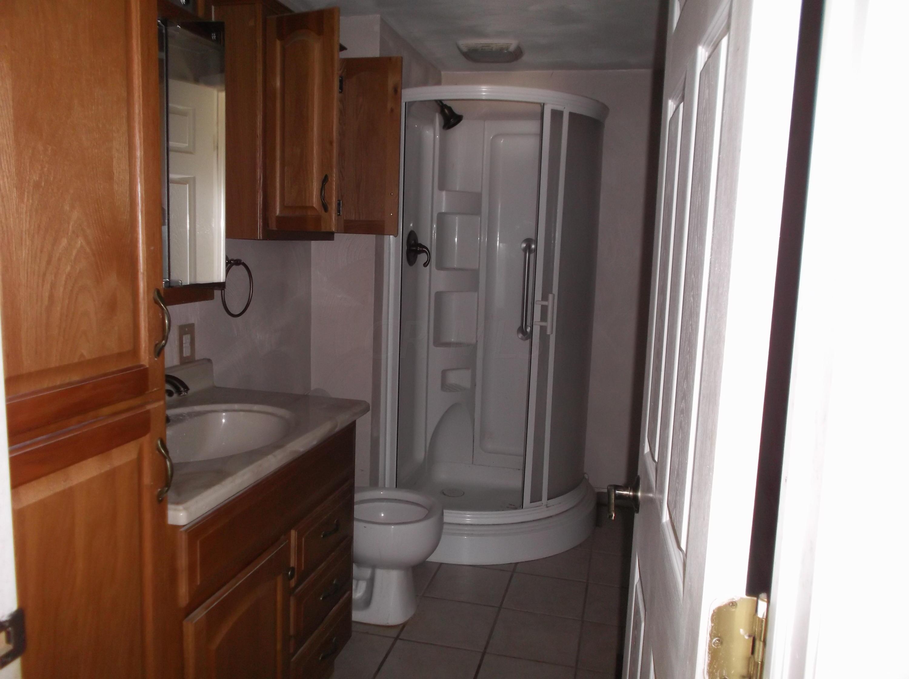 4014 Clabber Road Columbus, OH 43207 - Photo 6 of 13 Gallery Image 6
