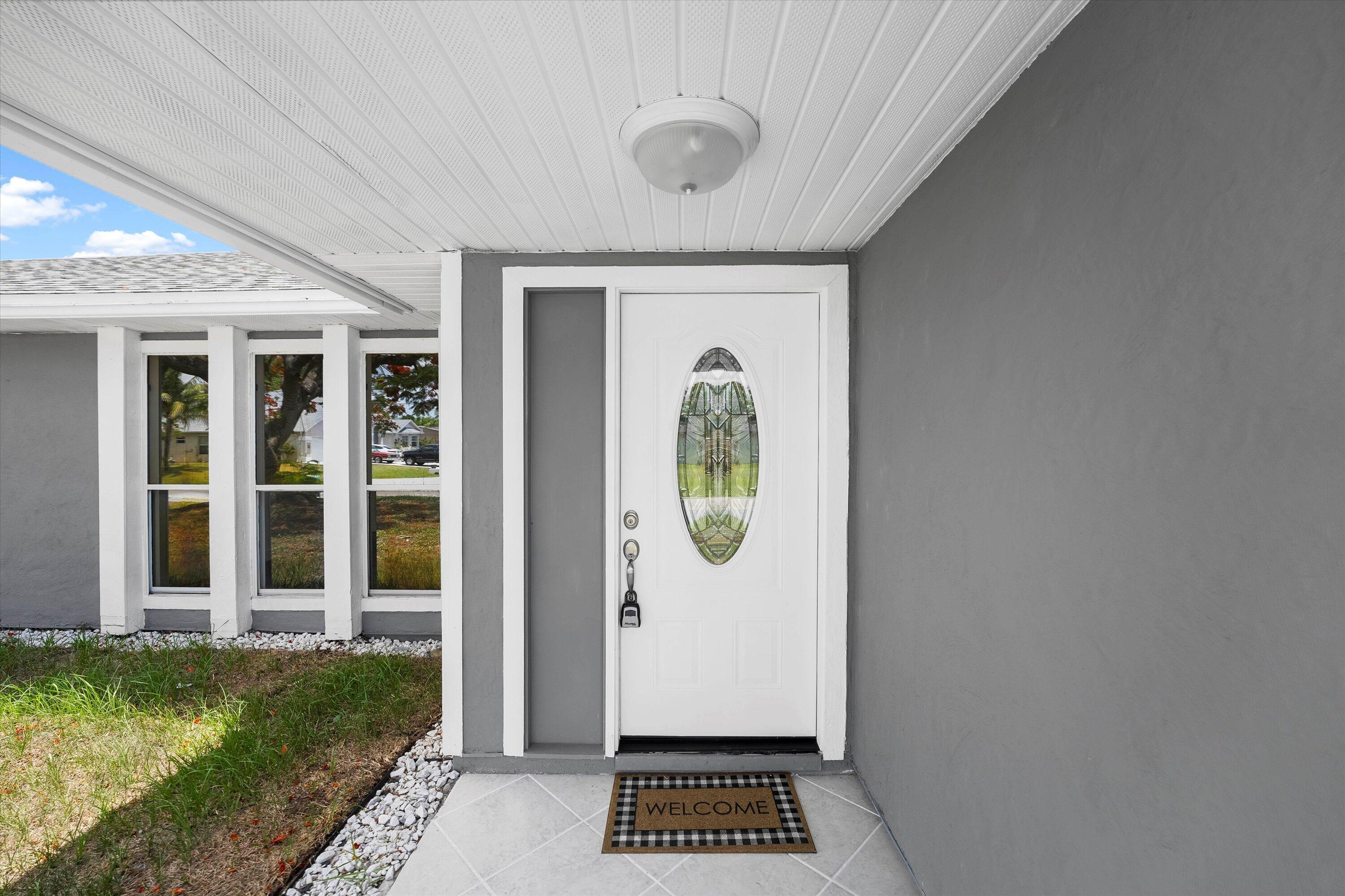 1991 Southwest Gemini Lane Port St. Lucie, FL 34984 - Photo 5 of 33 003