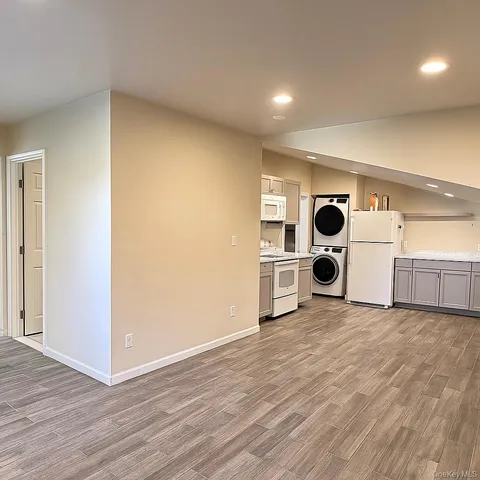 $2,800 | 11 Webster Avenue, Unit 2, Goshen, NY 10924