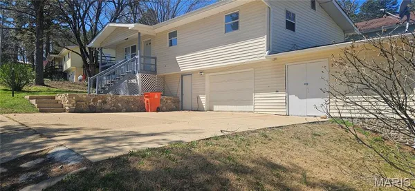 $177,500 | 485 Skyview Drive, Ellington, MO 63638