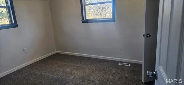 $177,500 | 485 Skyview Drive, Ellington, MO 63638