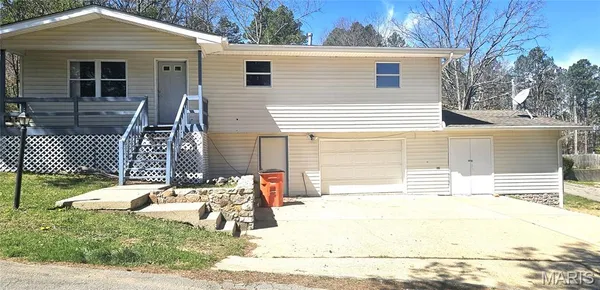 $177,500 | 485 Skyview Drive, Ellington, MO 63638