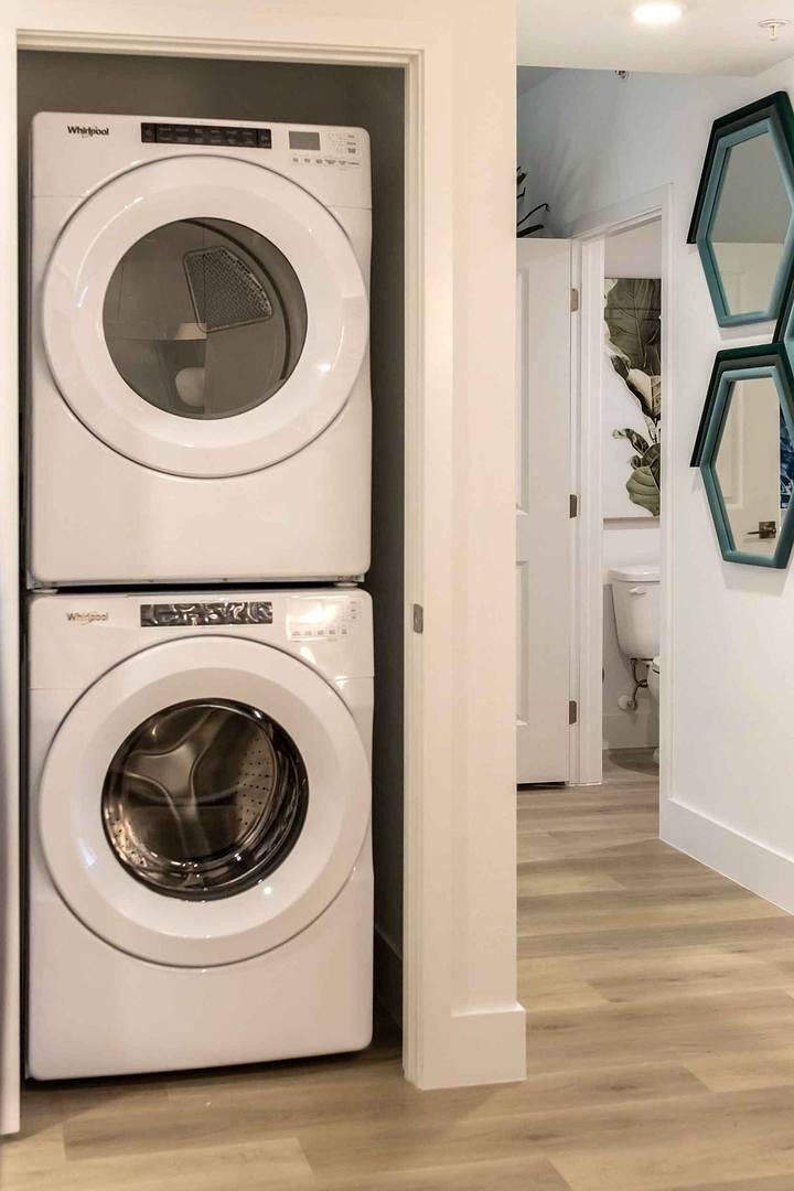 12235 Southwest 30th Street, Unit 109 Miramar, FL 33025 - Photo 10 of 16 a utility room with dryer and washer