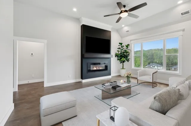 $839,900 | 657 Shetland Drive, Smyrna, TN 37167