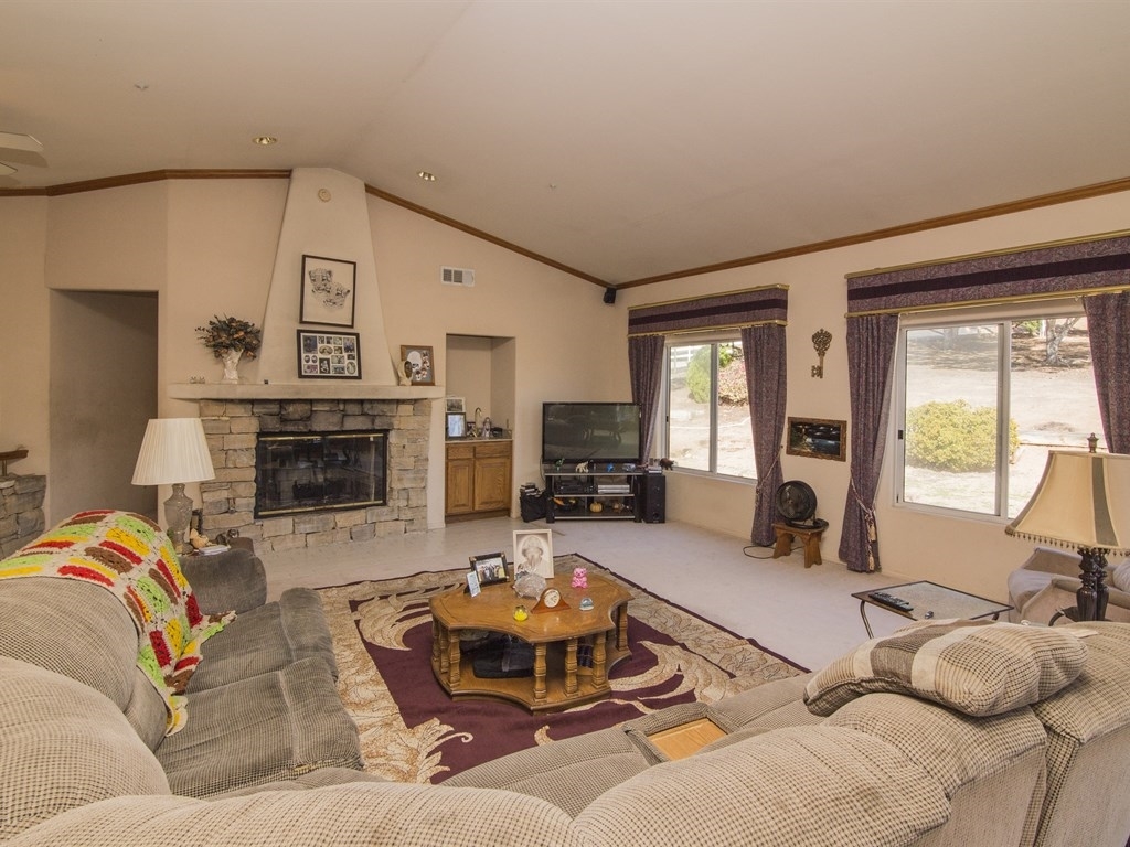1814 Quicker Road El Cajon, CA 92021 - Photo 14 of 25 Gallery Image 14
