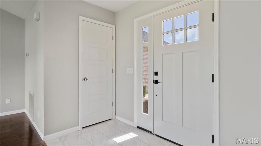 2607 Mayfield Drive Mountain Grove, MO 65711 - Photo 5 of 28