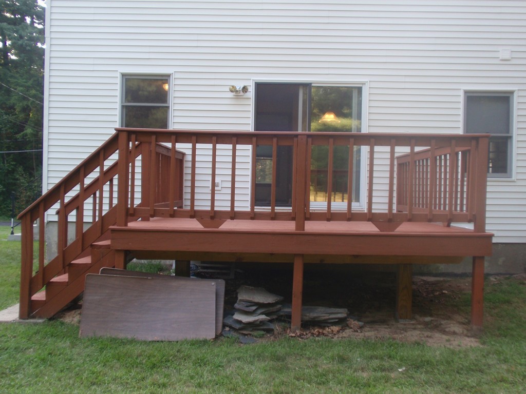 193 Jewett Street Springfield, MA 01129 - Photo 3 of 21 Gallery Image 3