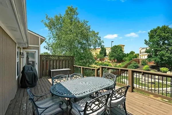 $460,000 | 7320 Northwest 85th Terrace, Kansas City, MO 64153